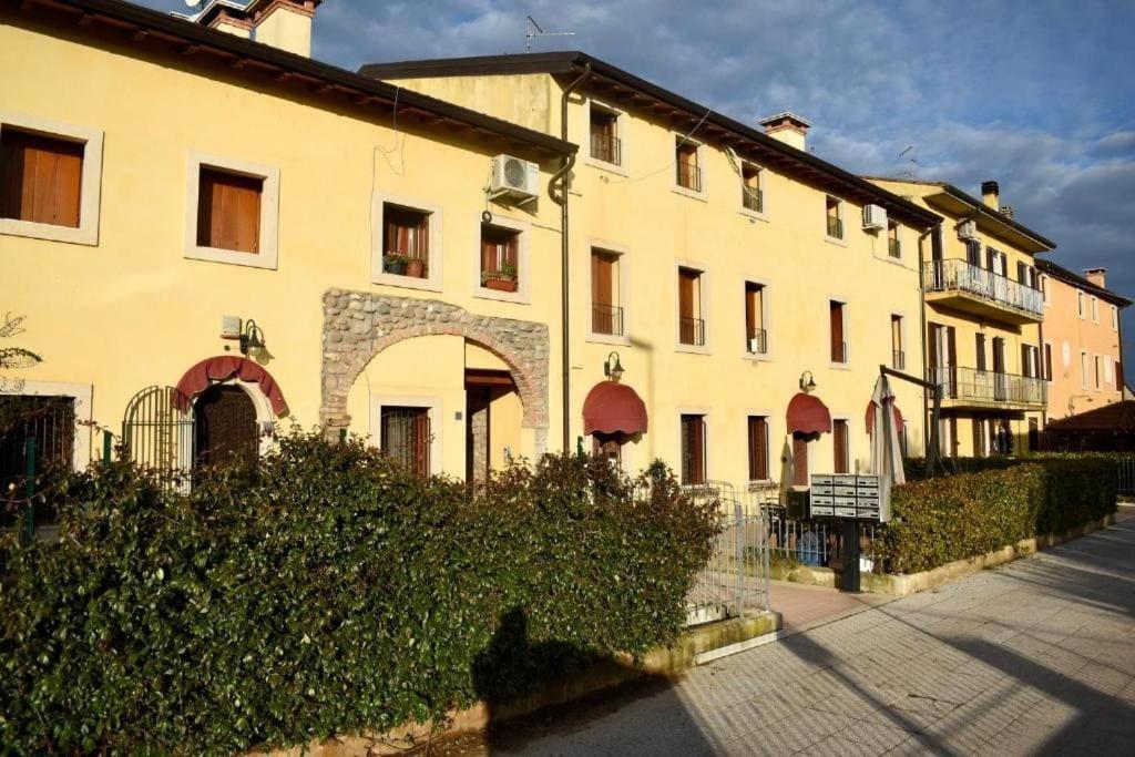 Casa Giulia - Valeggio Sul Mincio Apartment Екстериор снимка
